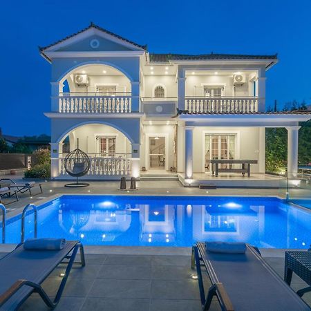 Luxury Villa Vanato & Pool Koukounaria Exterior foto