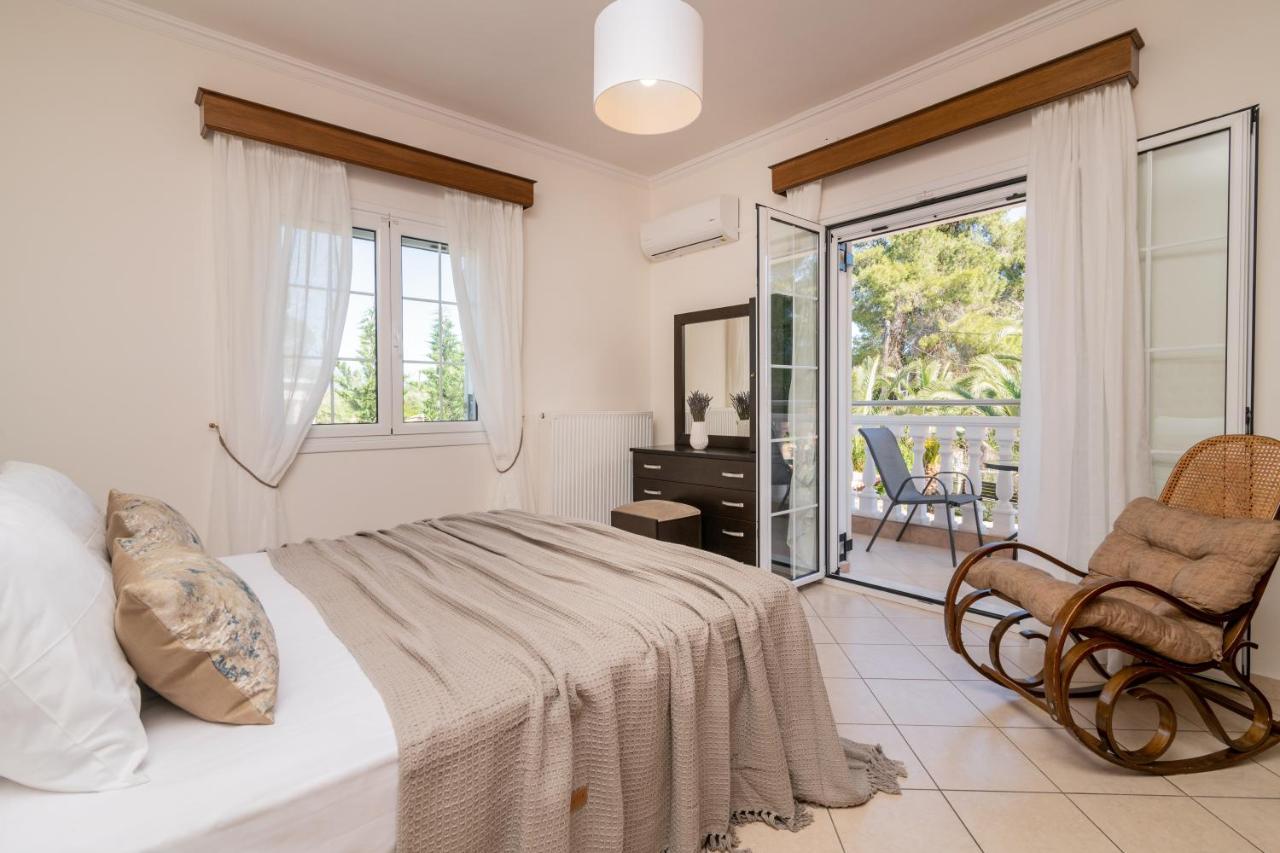 Luxury Villa Vanato & Pool Koukounaria Exterior foto