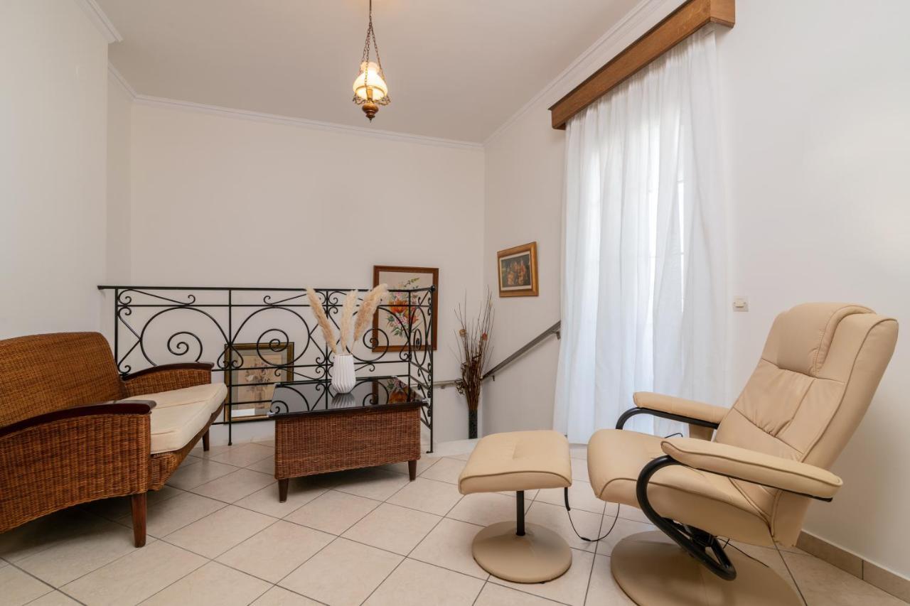 Luxury Villa Vanato & Pool Koukounaria Exterior foto