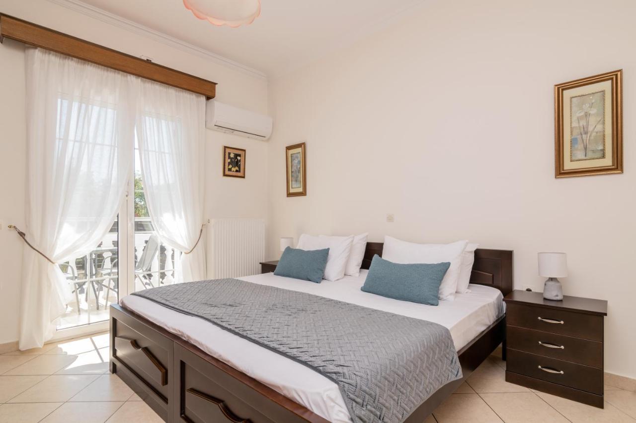 Luxury Villa Vanato & Pool Koukounaria Exterior foto