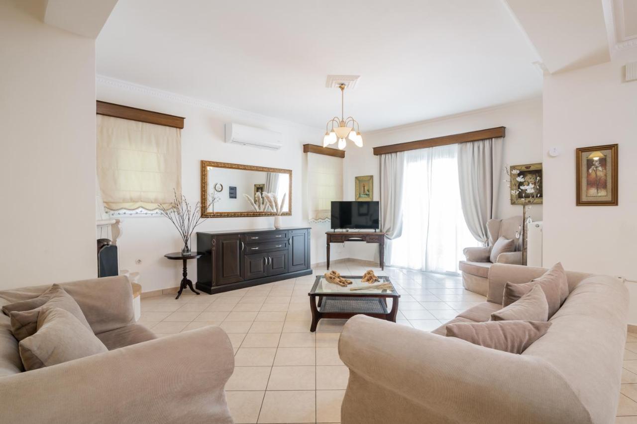 Luxury Villa Vanato & Pool Koukounaria Exterior foto