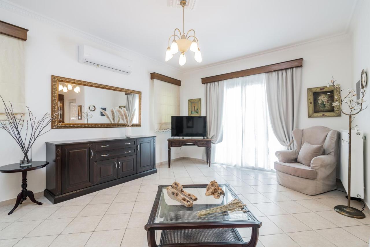 Luxury Villa Vanato & Pool Koukounaria Exterior foto