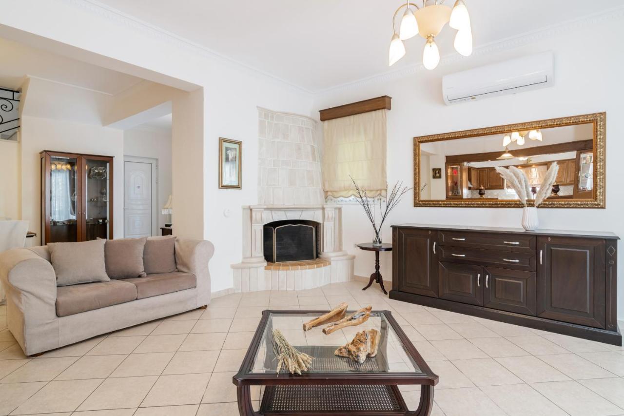 Luxury Villa Vanato & Pool Koukounaria Exterior foto